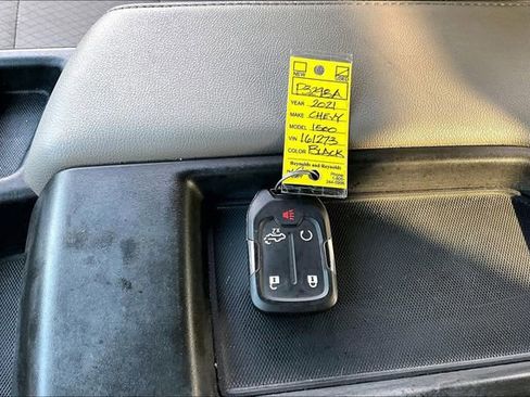 Used 2021 Chevrolet Silverado 1500 LT w/ LPO, Dark Essentials Package AWD/4WD image 36