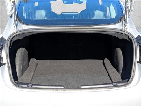 Used 2018 Tesla Model 3 Long Range image 6