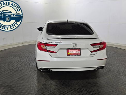 Used 2021 Honda Accord Sport Special Edition image 6