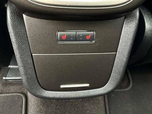 Used 2017 Lincoln MKX Reserve w/ Lincoln MKX Climate Package image 16