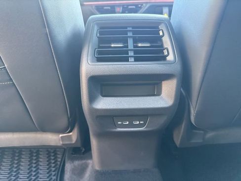 New 2026 Volkswagen Tiguan SE R-Line image 23