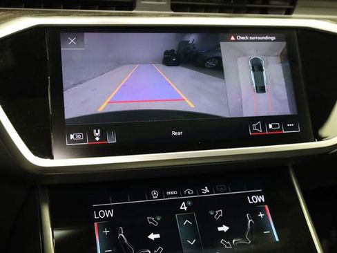 Used 2023 Audi A7 3.0T Premium w/ Convenience Package image 21