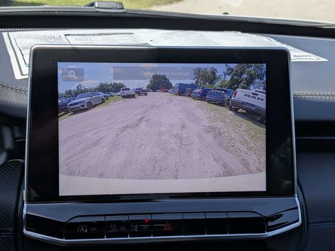 New 2026 Jeep Compass Latitude AWD/4WD image 30
