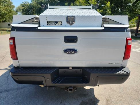 Used 2016 Ford F250 XL w/ Power Equipment Group image 8