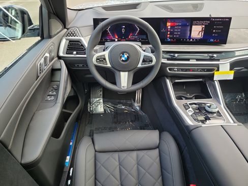 New 2026 BMW X6 xDrive40i AWD/4WD image 15