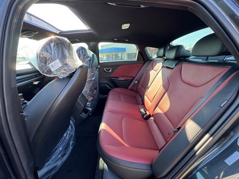 New 2025 Kia K4 GT-Line image 8