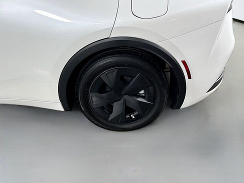 New 2026 Toyota Prius Plug-In Hybrid FWD image 20