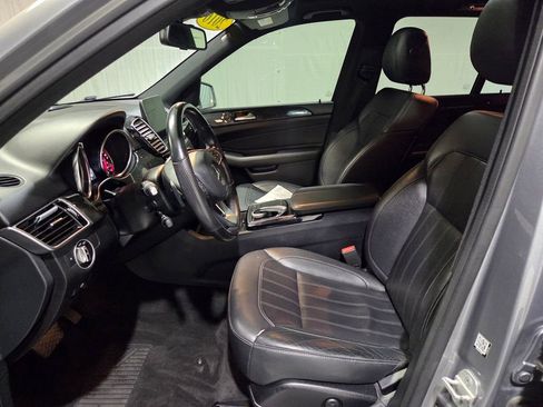 Used 2016 Mercedes-Benz GLE 350 4MATIC w/ Premium Package image 9