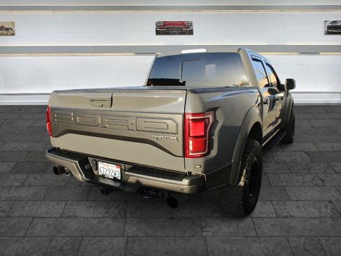 Used 2018 Ford F150 Raptor w/ Equipment Group 802A Luxury AWD/4WD image 7