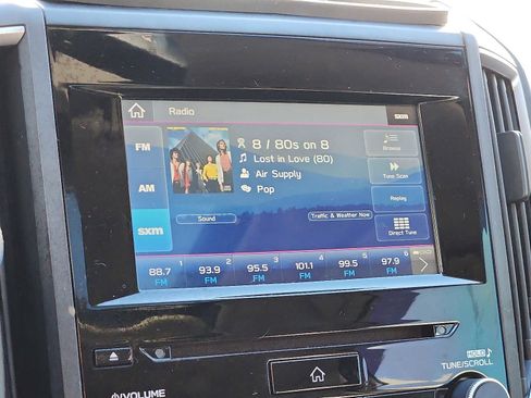 Used 2019 Subaru Crosstrek 2.0i Premium w/ Moonroof Package image 17