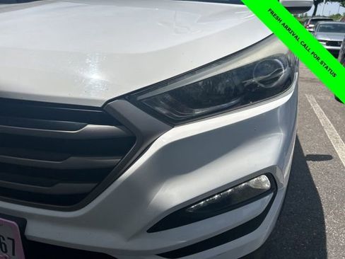 Used 2016 Hyundai Tucson SE w/ Option Group 02 FWD image 14
