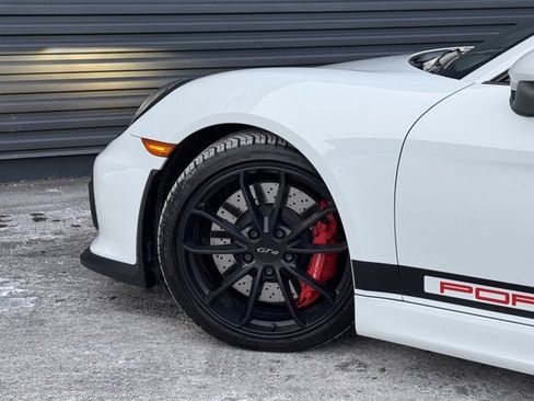 Certified 2016 Porsche Cayman GT4 w/ Sport Chrono Package image 12