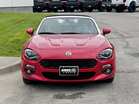 Used 2017 FIAT 124 Spider Lusso RWD image 8