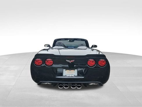 Used 2011 Chevrolet Corvette Grand Sport w/ Preferred Equipment Group image 18