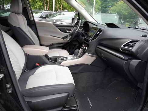 Used 2020 Subaru Forester Premium AWD/4WD image 36