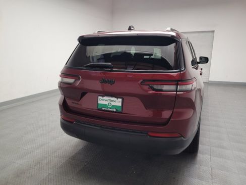 Used 2023 Jeep Grand Cherokee L Laredo AWD/4WD image 7