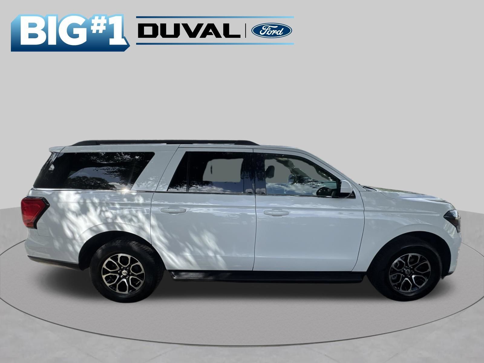 Used 2024 Ford Expedition Max XLT RWD image 5