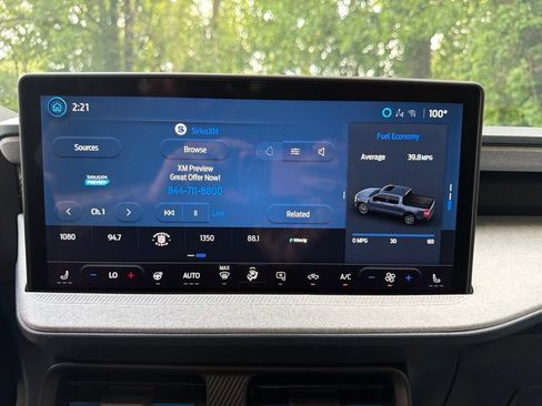 Used 2025 Ford Maverick XLT w/ XLT Luxury Package FWD image 26