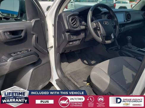 Used 2023 Toyota Tacoma SR image 14