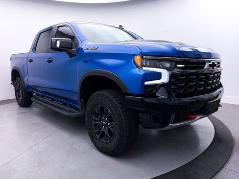 Used 2023 Chevrolet Silverado 1500 ZR2 w/ Technology Package image 15