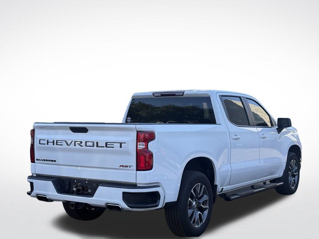 Used 2021 Chevrolet Silverado 1500 RST w/ Z71 Off-Road Package AWD/4WD image 4