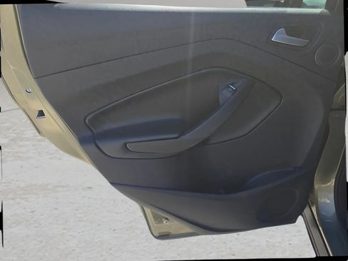 Used 2013 Ford Escape Titanium w/ Parking Technology Pkg AWD/4WD image 12