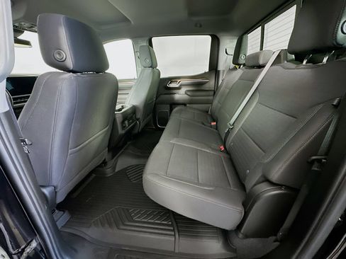 Used 2022 Chevrolet Silverado 1500 RST w/ Convenience Package II AWD/4WD image 26