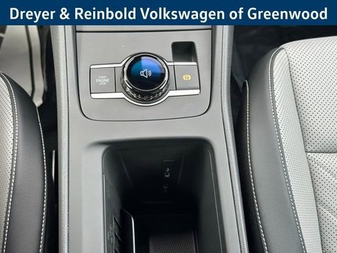 New 2026 Volkswagen Tiguan SE R-Line image 19