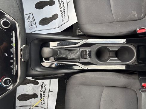 Used 2022 Toyota Corolla LE image 28