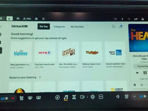 Used 2023 Rivian R1S Launch Edition image 51