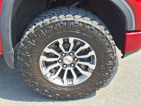 Used 2021 GMC Sierra 1500 AT4 AWD/4WD image 8