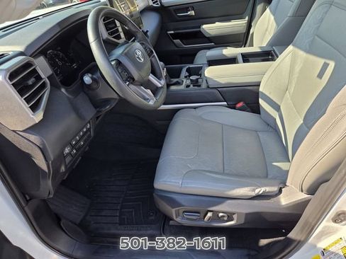 Used 2024 Toyota Tundra Limited w/ Power Package AWD/4WD image 10