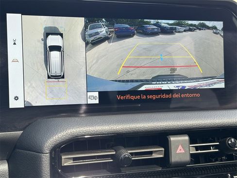 Used 2025 Toyota Land Cruiser image 30