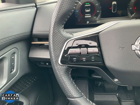 Used 2023 Nissan Ariya AWD image 39