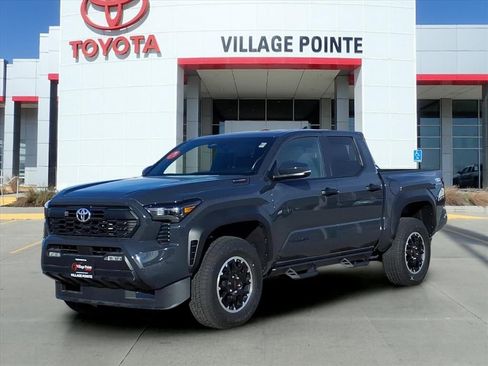 New 2025 Toyota Tacoma TRD Off-Road image 1