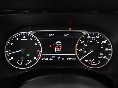 Used 2023 Nissan Pathfinder SL w/ SL Premium Package AWD/4WD image 29