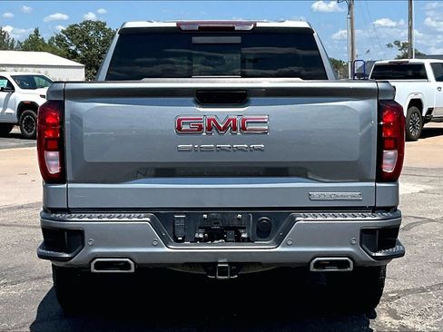 Used 2024 GMC Sierra 1500 Elevation w/ Elevation Premium Package AWD/4WD image 4
