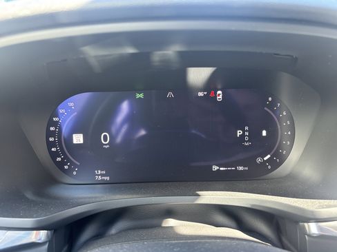 Used 2025 Volvo S60 B5 Core FWD image 6