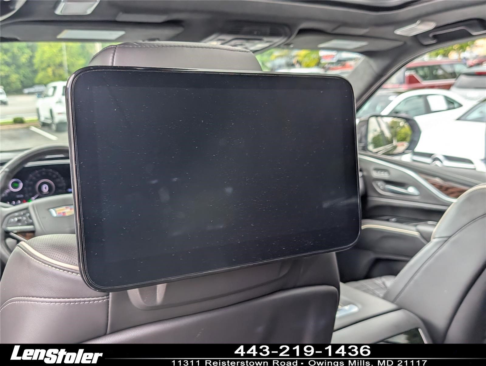 Used 2022 Cadillac Escalade Sport Platinum AWD/4WD image 17