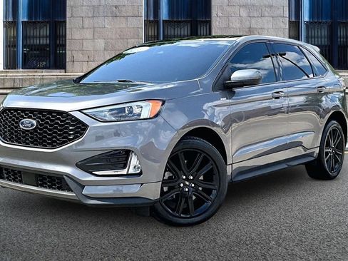 Used 2023 Ford Edge ST-Line AWD/4WD image 2