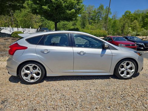 Used 2014 Ford Focus ST w/ Equipment Group 202A FWD image 9