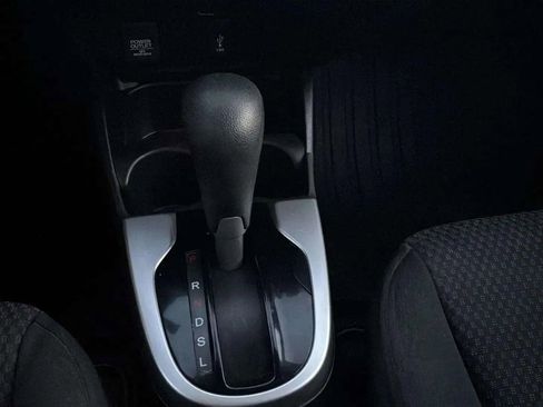 Used 2020 Honda Fit LX image 36