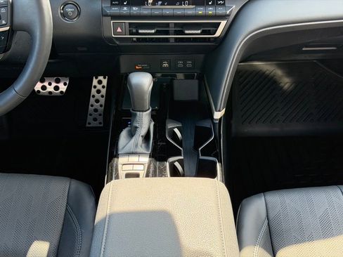 Certified 2025 Toyota Camry XSE AWD/4WD image 14