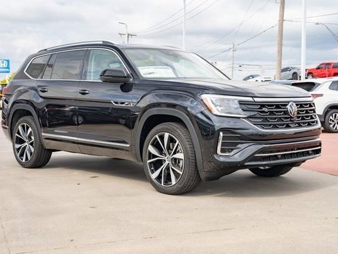 New 2026 Volkswagen Atlas SEL Premium R-Line image 8