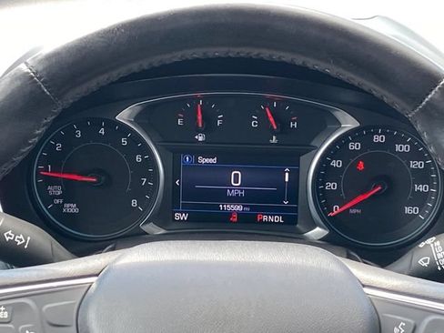 Used 2019 Chevrolet Equinox LT FWD image 9