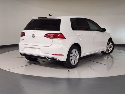 Used 2019 Volkswagen Golf S FWD image 2