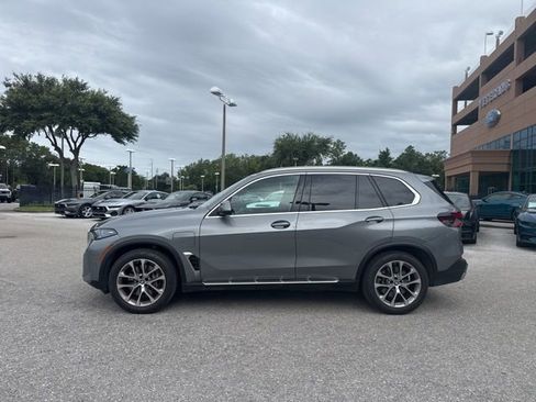 Used 2025 BMW X5 xDrive50e AWD/4WD image 2