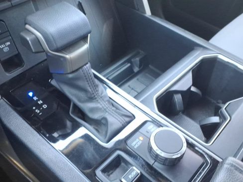 Used 2025 Toyota Tundra SR5 AWD/4WD image 19