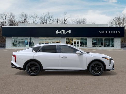 New 2025 Kia K4 GT-Line Turbo image 7