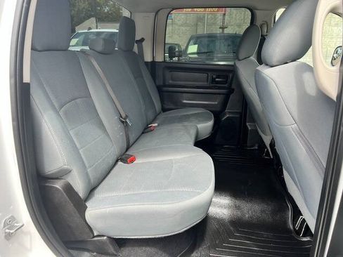 Used 2018 RAM 3500 Tradesman w/ Chrome Appearance Group AWD/4WD image 14